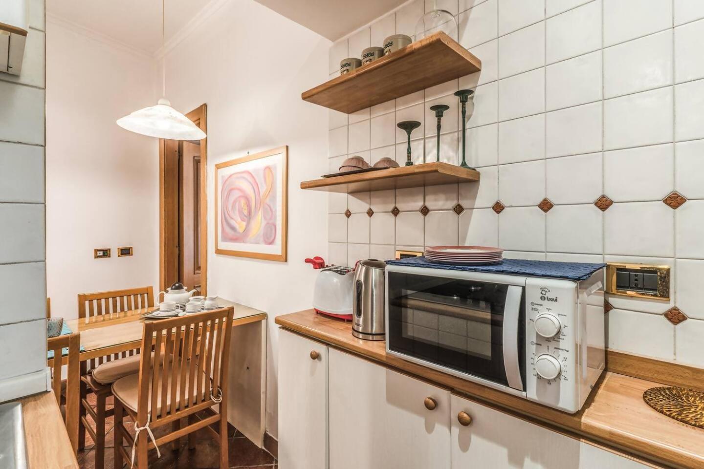 Cozy Flat In Trevi Fountain Apartman Róma Kültér fotó