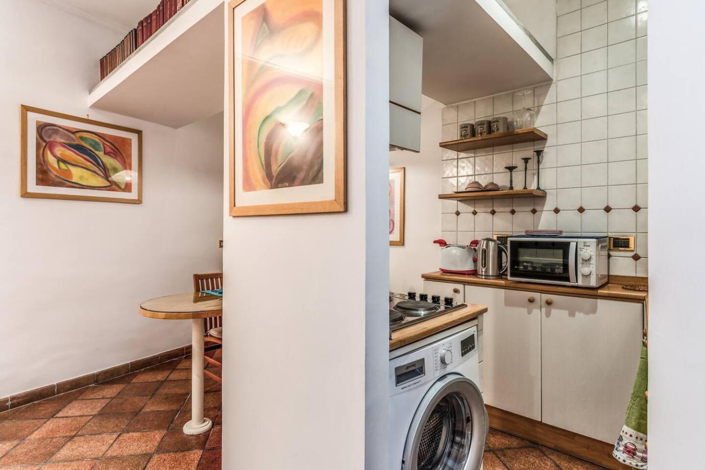 Cozy Flat In Trevi Fountain Apartman Róma Kültér fotó