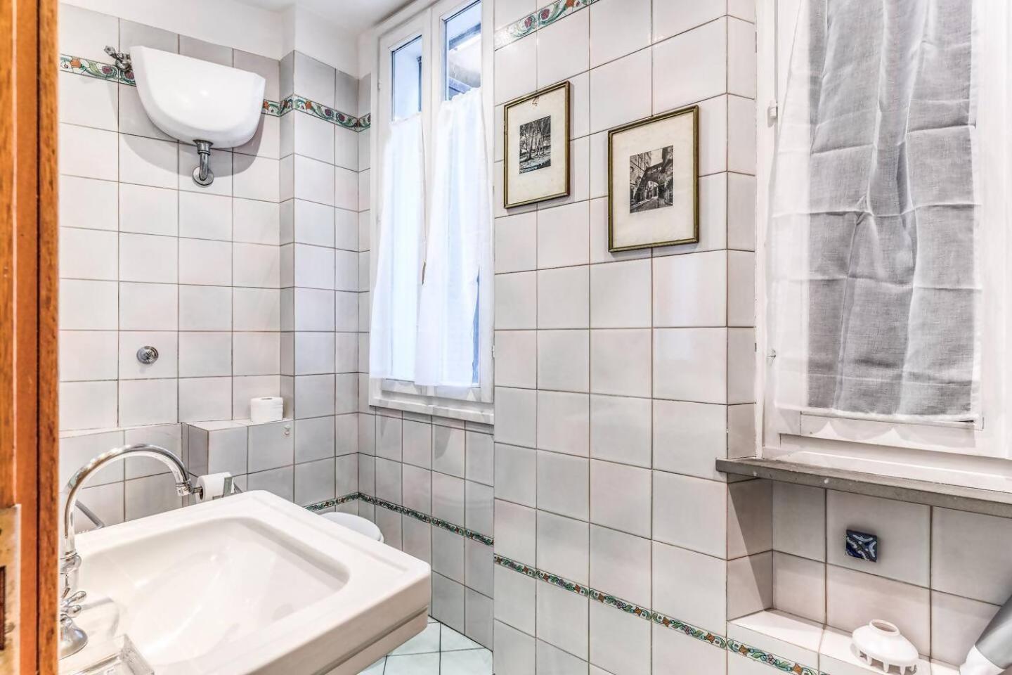 Cozy Flat In Trevi Fountain Apartman Róma Kültér fotó